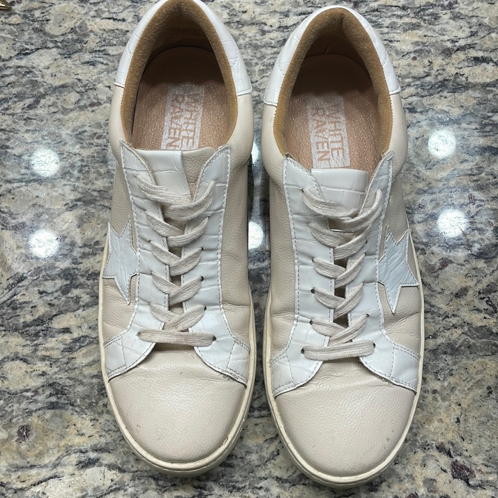 White Raven Sneakers